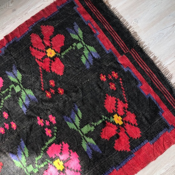 VINTAGE KILIM RUG wool - Picture 1 of 11